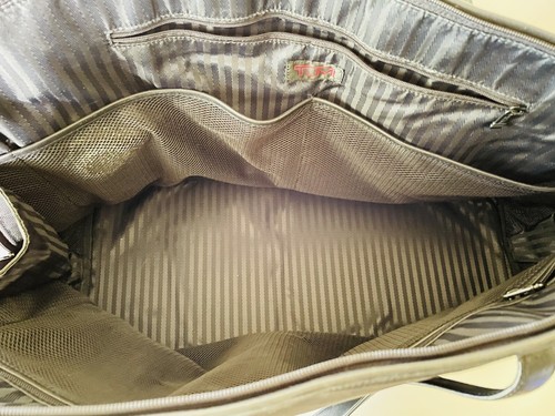 Borsa tote Tumi nera nylon balistico finiture in pelle - Foto 5 di 5