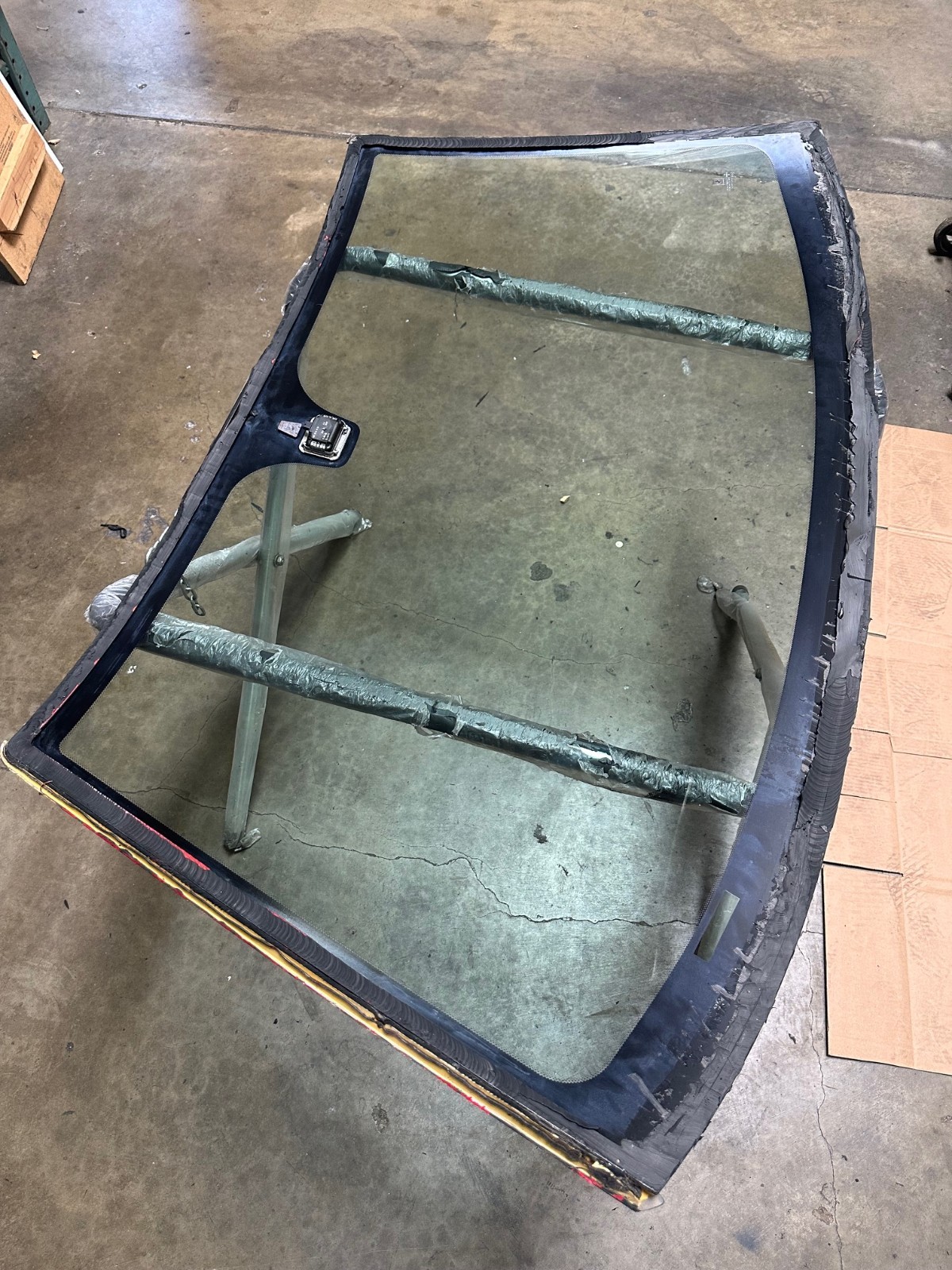 Ferrari 599 GTB, 599 GTO, Windshield Glass, Used, P/N 68269300