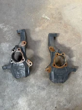 2020  Chevy gmc Silverado/tahoe/suburban  Belltech Lowering Spindles 