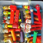 Pez Lot of 32 Vintage 60's to Y2K Candy Dispensers Footed And Unfooted — photo 3