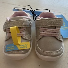 Munchkin by Stride Rite Miller Baby Casual Sneaker Size 2 Color:Champagne NEW