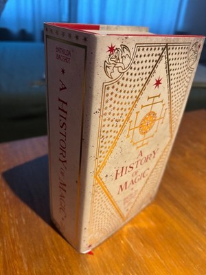 A History of Magic Alarmeighteen Replika Harry Potter