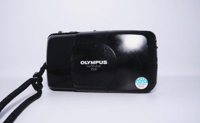 Olympus Stylus zoom 35-70mm allweather AF Kamera 35mm Film Point & shoot  camera