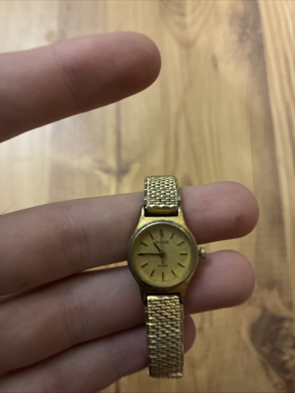 Vintage Pulsar Quartz Woman’s Watch