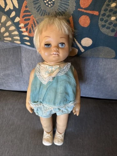 1962 Mattel vintage Tiny Chatty Baby doll blonde pull string works talks outfit