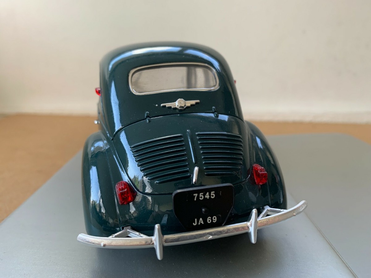 Solido Prestige - Renault 4CV Miniature échelle 1/17, Collection Boîte F2