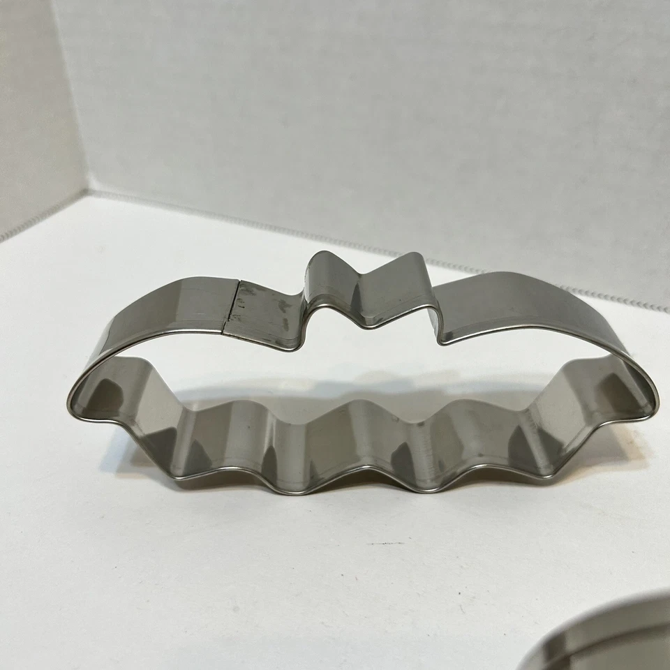 Juego de Cortador de Galletas de Halloween Mimado Chef Murciélago Fantasma Calabaza Nuevo Antiguo Stock En Caja Foto 3 de 4