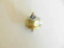 Nissan Patrol model 60 series oil pressure sender / sending unit NOS Kanto Seiki