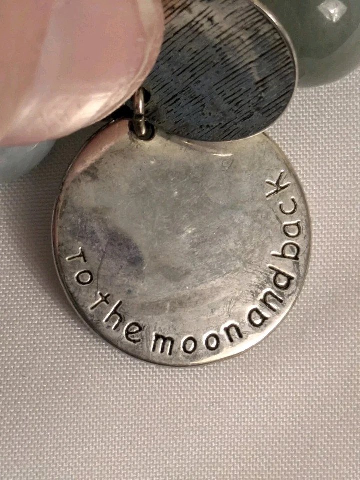 Бирманский нефрит 12-13 мм натуральный ручной работы дымчато-серый с подвесками «Я люблю тебя» - Изображение 4 из 4