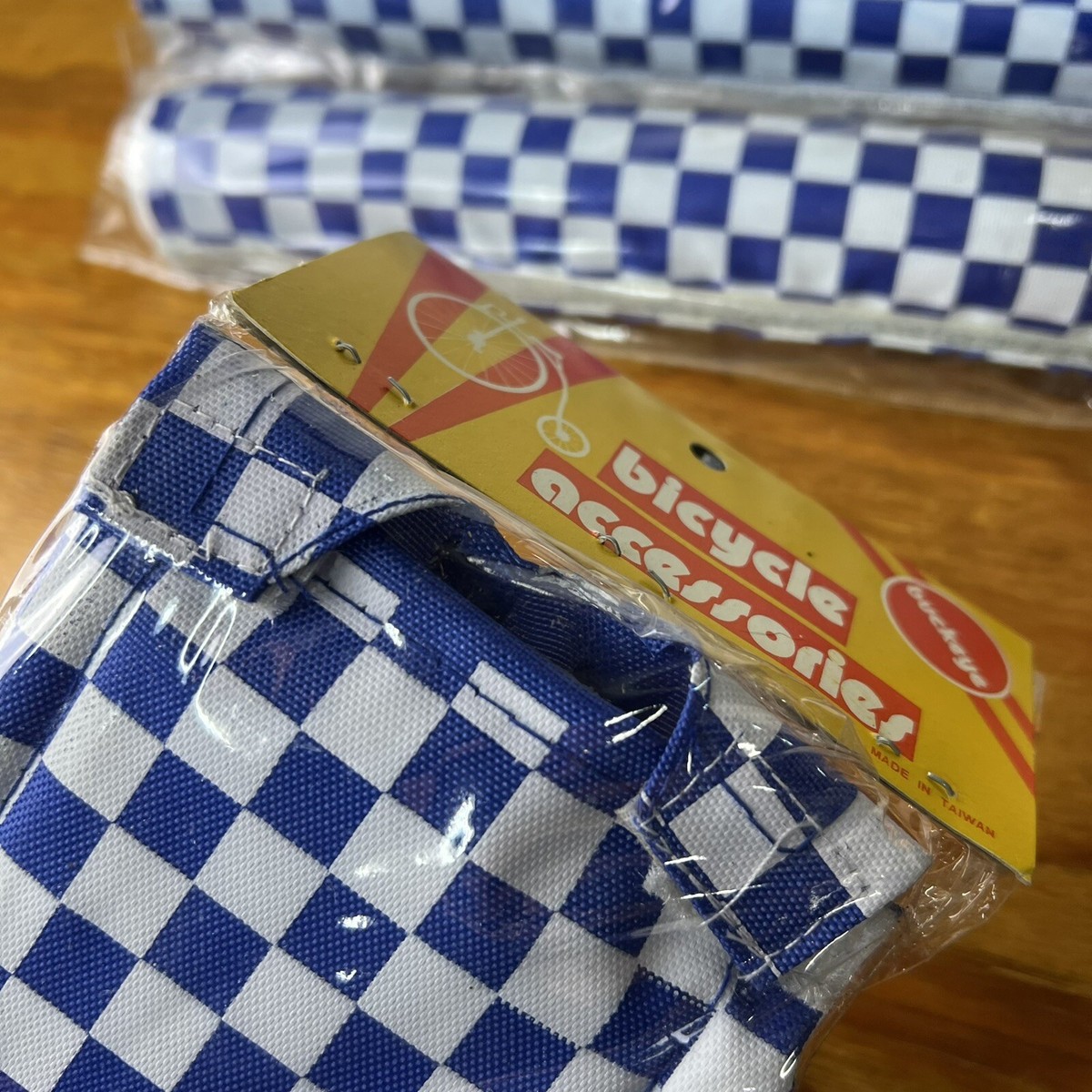 OLD SCHOOL CHECKERBOARD WHITE / BLUE BMX 3 PIECE PAD SET BUCKEYE