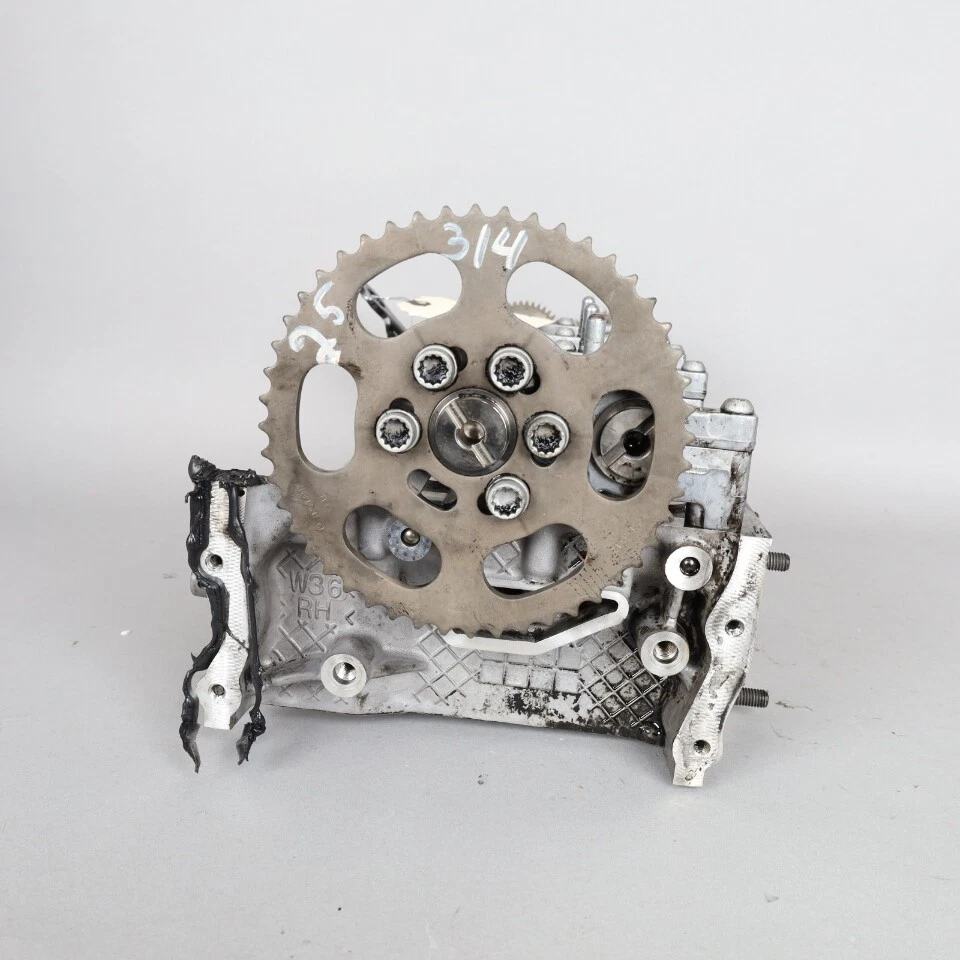 2013-2016 Volkswagen Touareg 3.0 Diesel Right Cylinder Head 06E103066M OEM Used - Bild 3 von 4