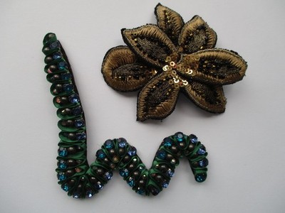 Green Beaded Snake + Gold color Flower Embroidered Application VTG. (2count)