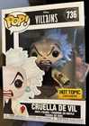 Funko Pop! Disney - Cruella De Vil (Diamond Glitter) - Hot Topic Exclusive #736