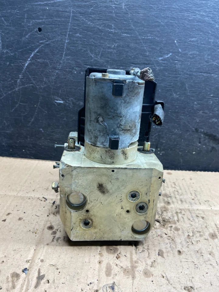 1992 年至 1995 年梅赛德斯 S320 S500 S600 ABS 防锁制动泵模块 Q6129 DG — 第 3/4 张图片