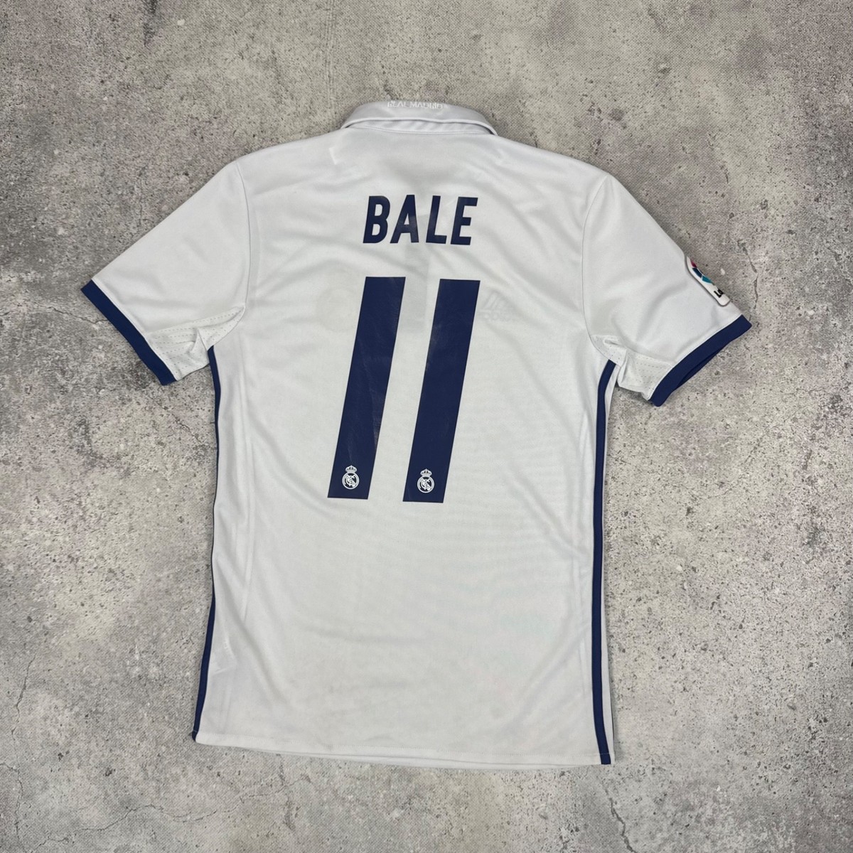 11 Bale Real Madrid 2016-2017 Home Football Shirt Soccer Jersey