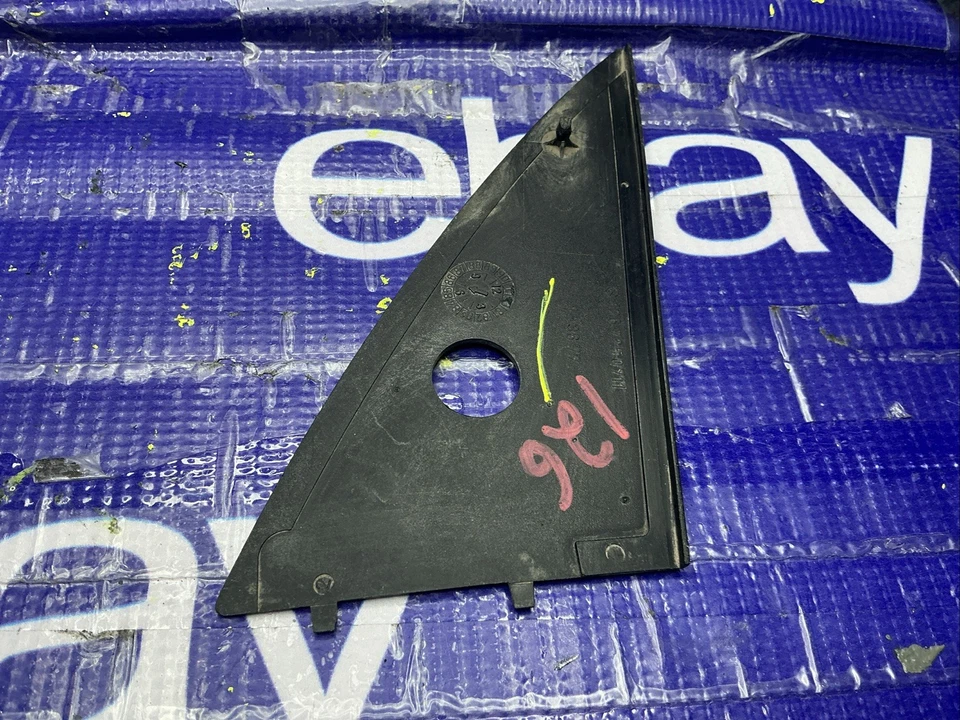 Mercedes-Benz W126 1267250611 AJUSTE ESPEJO 300SD 300SE 300SEL 420SEL 560SEL Foto 3 de 4