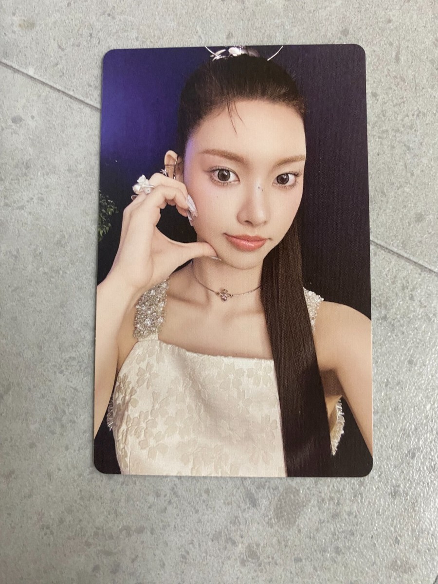 아일릿 ILLIT - 3rd mini album bomb WEVERSE VER OFFICIAL PHOTOCARD