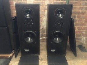 b&w dm2 speakers