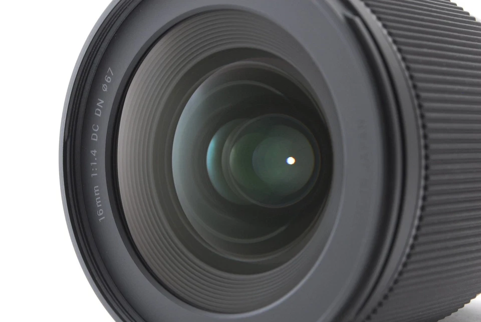 [SIN USAR en caja] Lente contemporánea SIGMA 16mm F/1.4 DC DN para Sony E... - Imagen 3 de 4