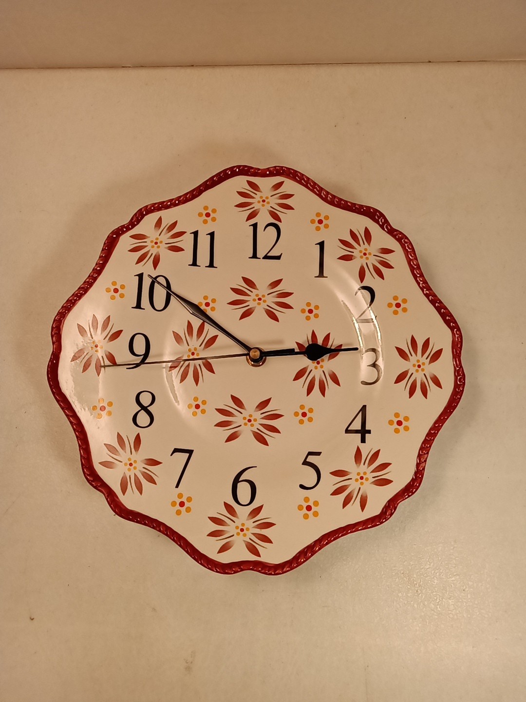 Temp Tations by Tara 10 " In Diameter Old World Red Wall Clock Tested Working photo Temp Tations by Tara 10 " In Diameter Old World Red Wall Clock Tested Working photo