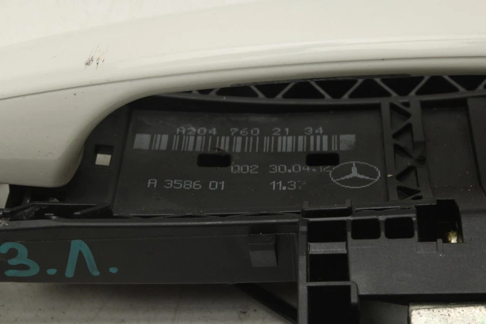 Левосторонняя внешняя ручка для задней двери водителя Mercedes-Benz E350 Sport 4Matic 10–16 годов выпуска - Изображение 4 из 4