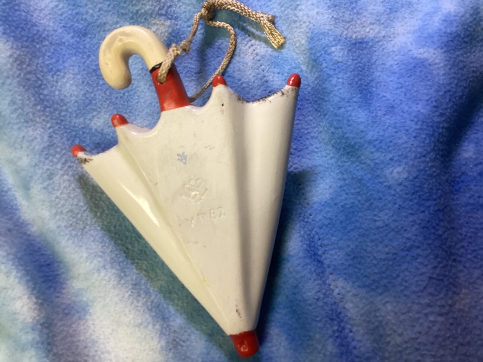 Hummel figurine Umbrella Plant Holder Double crown TMK1 & TMK2