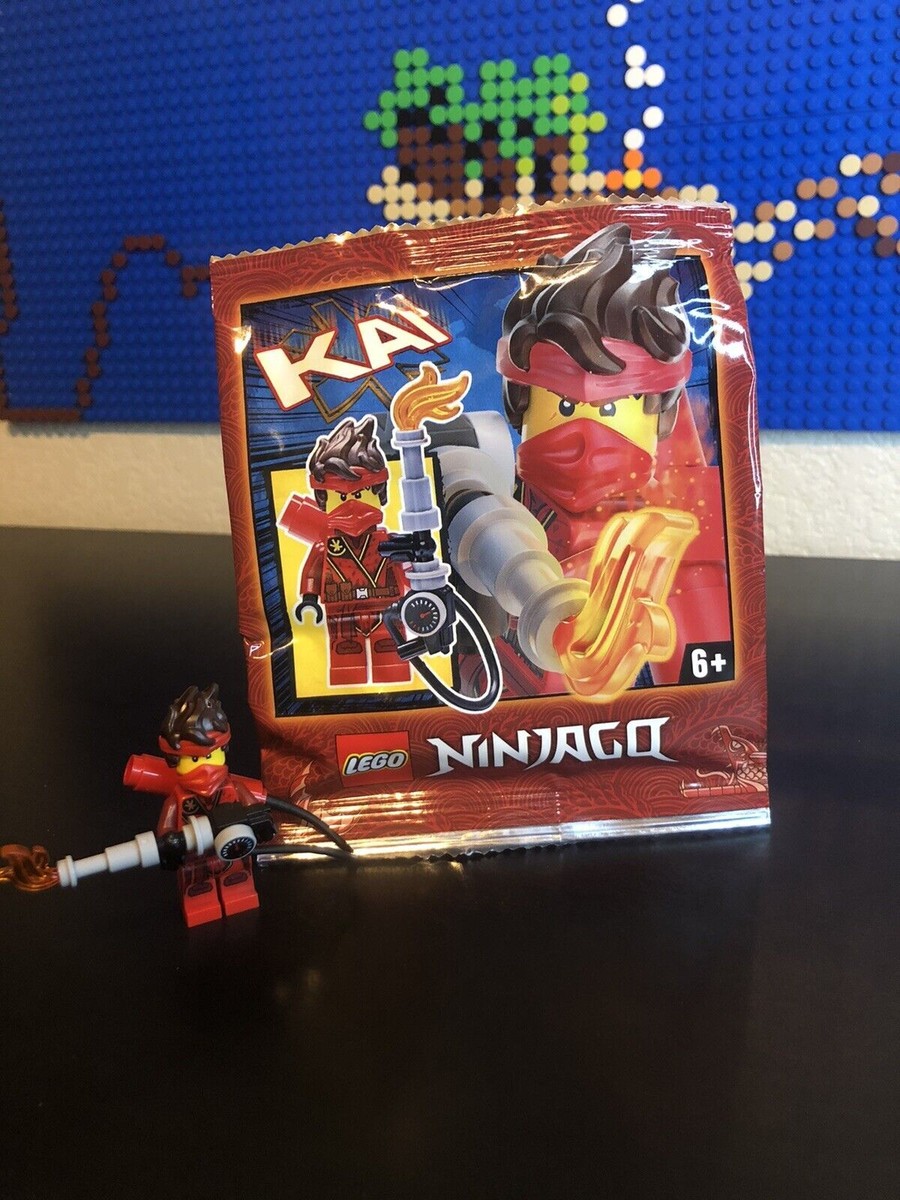 Lego Ninjago Minifigures - Flamethrower Kai and Nya - Flat