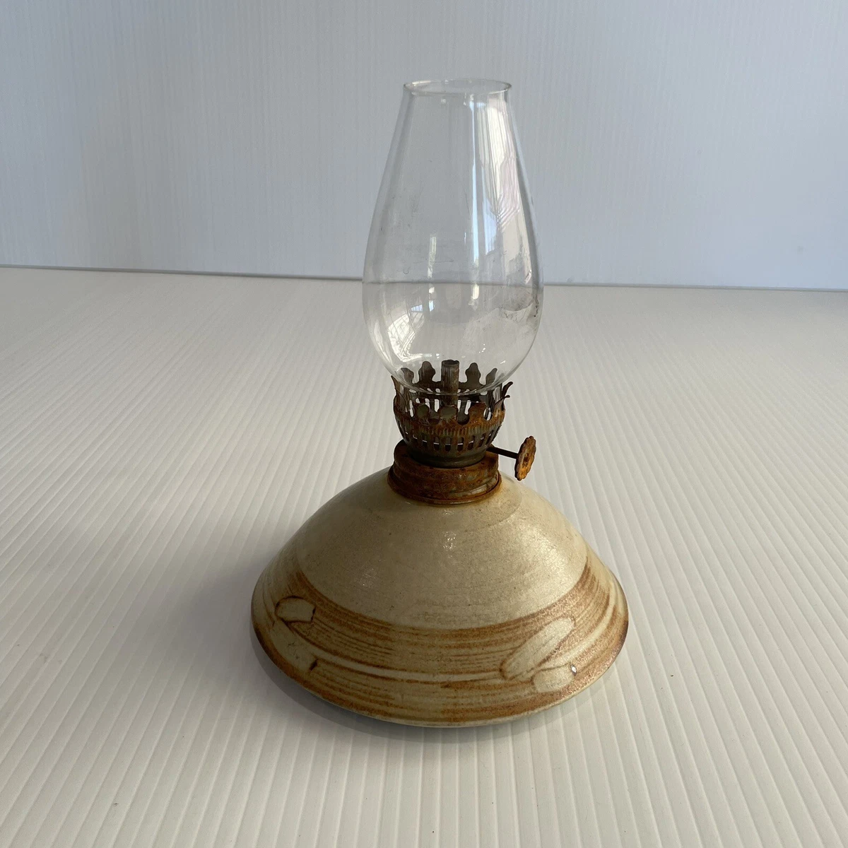 Pottery outlet oil lamp
