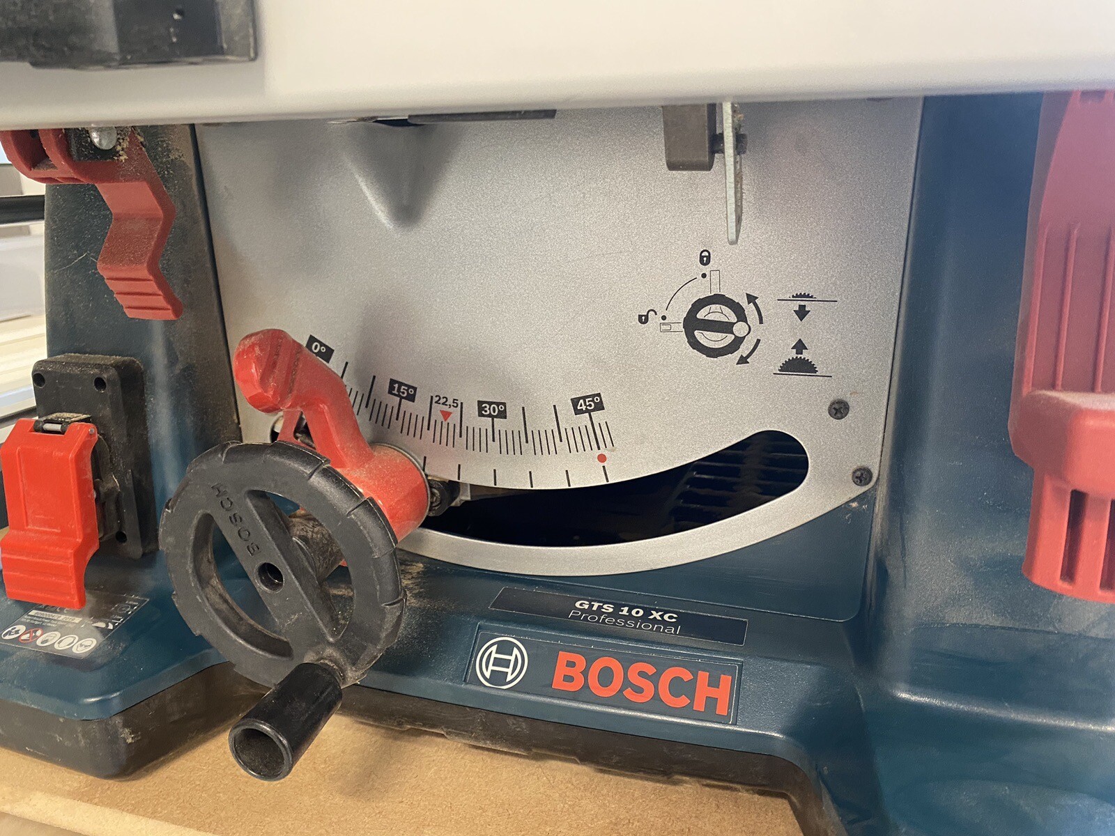 Bosch GTS 10 XC Table Saw 240v Used Blade Included eBay
