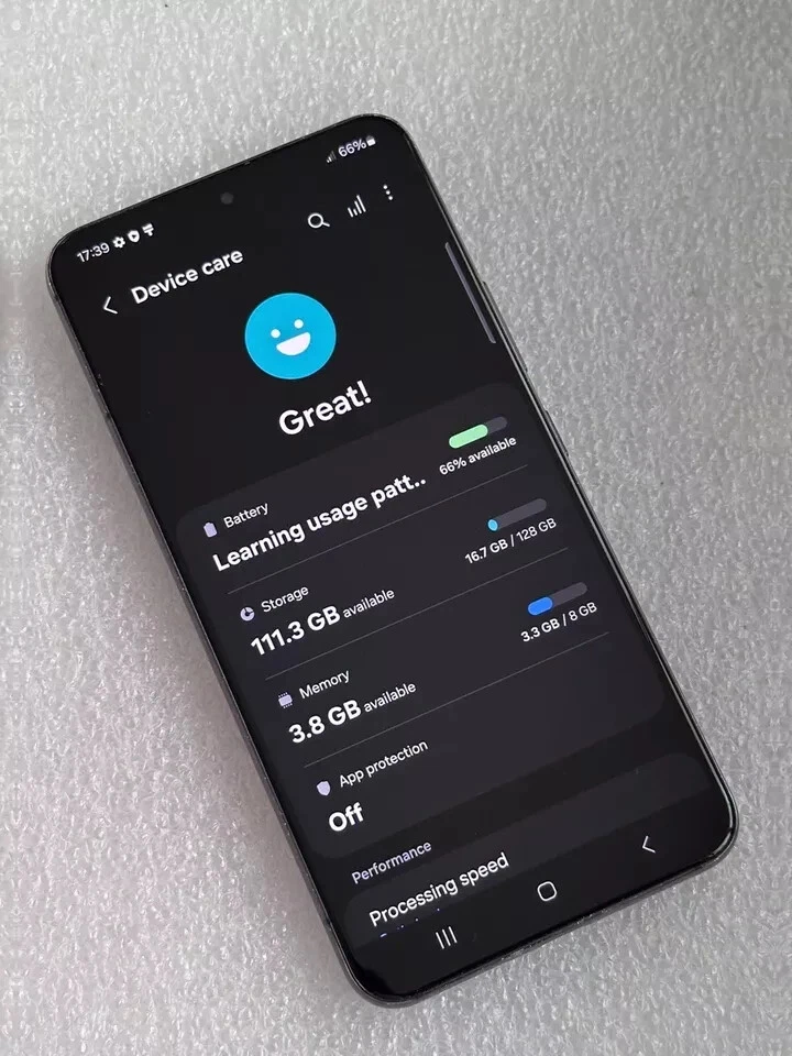 Samsung Galaxy S22 SM-S901B/DS - 128GB - Black (Unlocked) - Good Cond- ref: 053 - Image 4 of 4