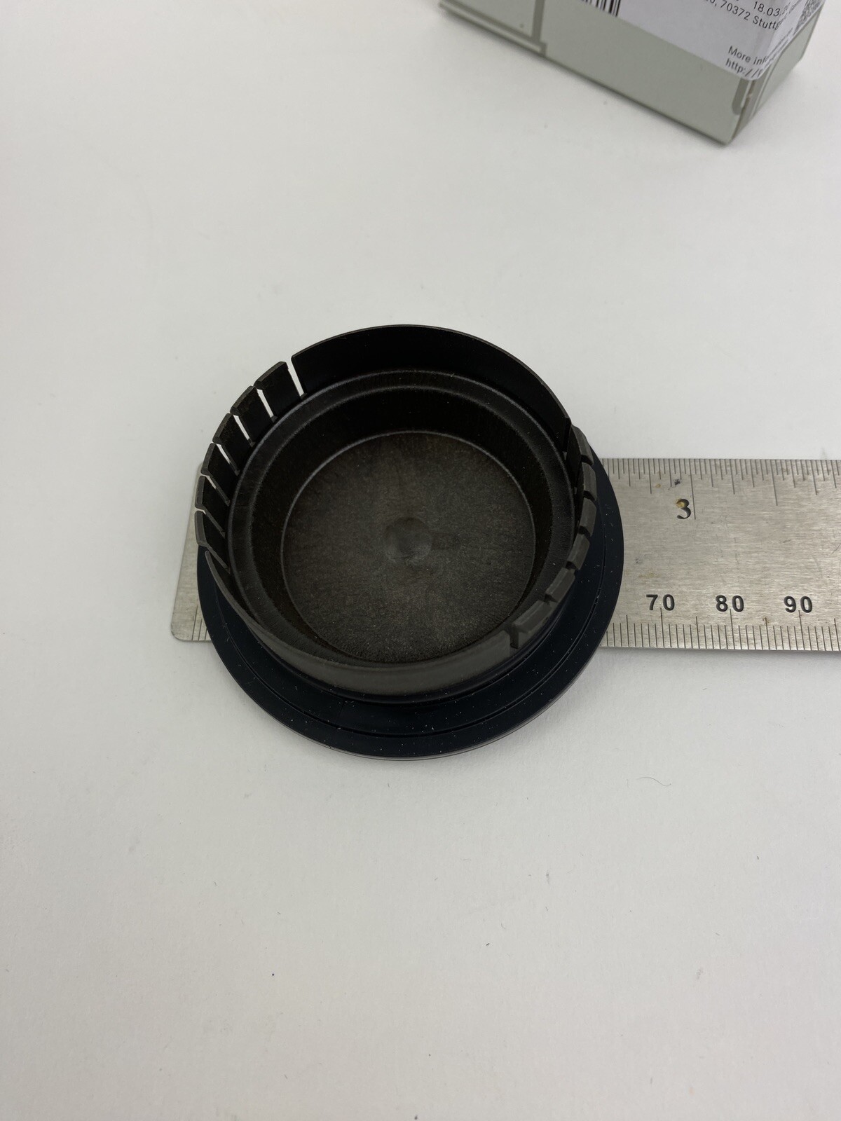 Genuine MercedesBenz OEM Engine Camshaft Expansion Plug 0009985690