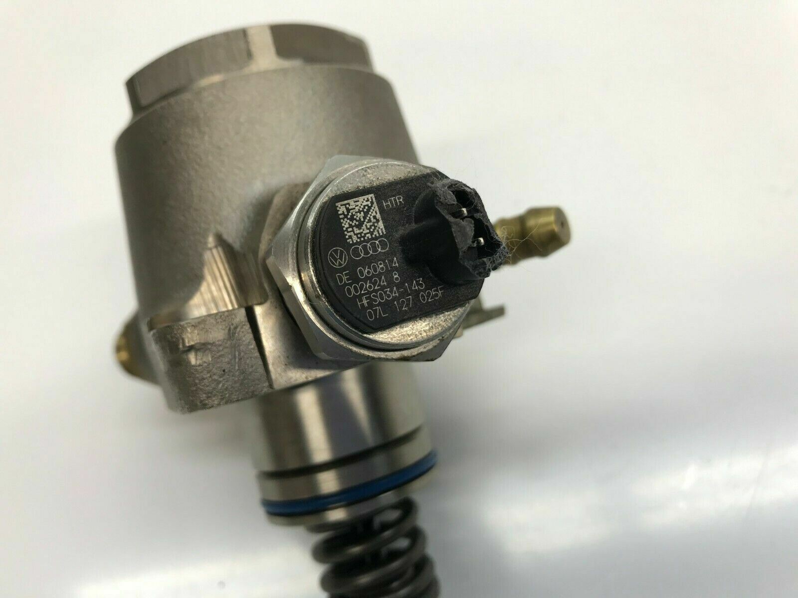 LAMBORGHINI HURACAN FSI HIGH PRESSURE FUEL PUMP OEM 07L127025F
