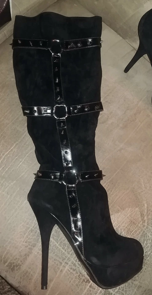 Knee High Platform Spiked Boots NIB 7.5 - Image 4 of 4