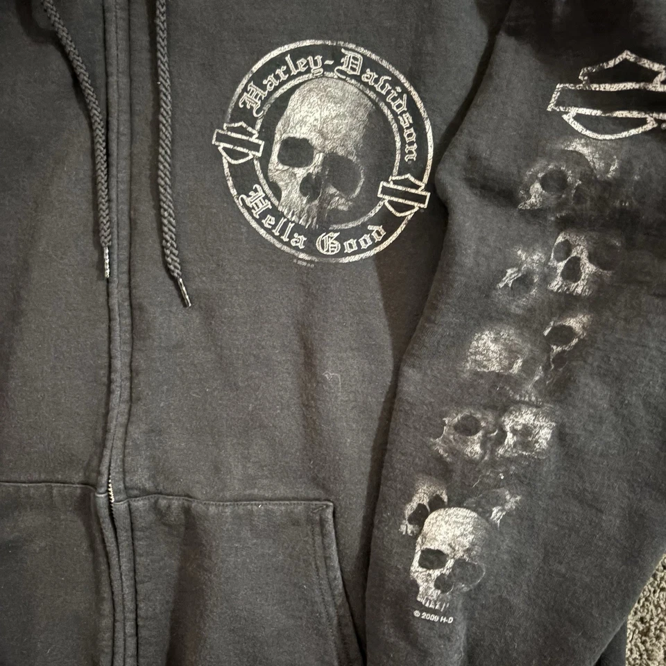 Винтажная черная толстовка с капюшоном Harley Davidson с черепами и спиной графический размер большой y2k - Изображение 3 из 4
