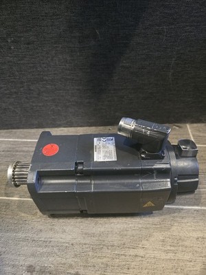Siemens SIMOTICS S Servo Motor 1FK7042-2AC7 1-1RB0 0.44kW 244V IP64