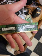 Samsung 1 GB DIMM DDR Memory M368L2923CUN-CCC