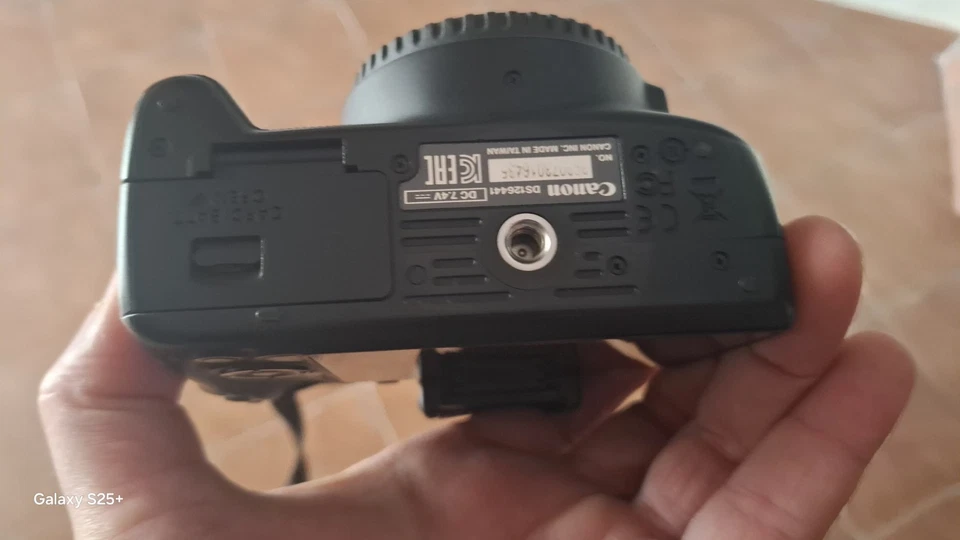 Canon EOS 100D, foto 3 di 4