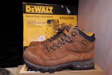dewalt pro lite black