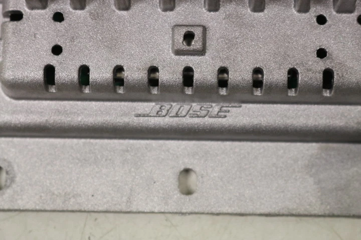 AUDI A3 8P CONVERTIBLE AMPLIFICADOR BOSE SISTEMA DE SONIDO AMPLIFICADOR 8P703... - Imagen 3 de 4