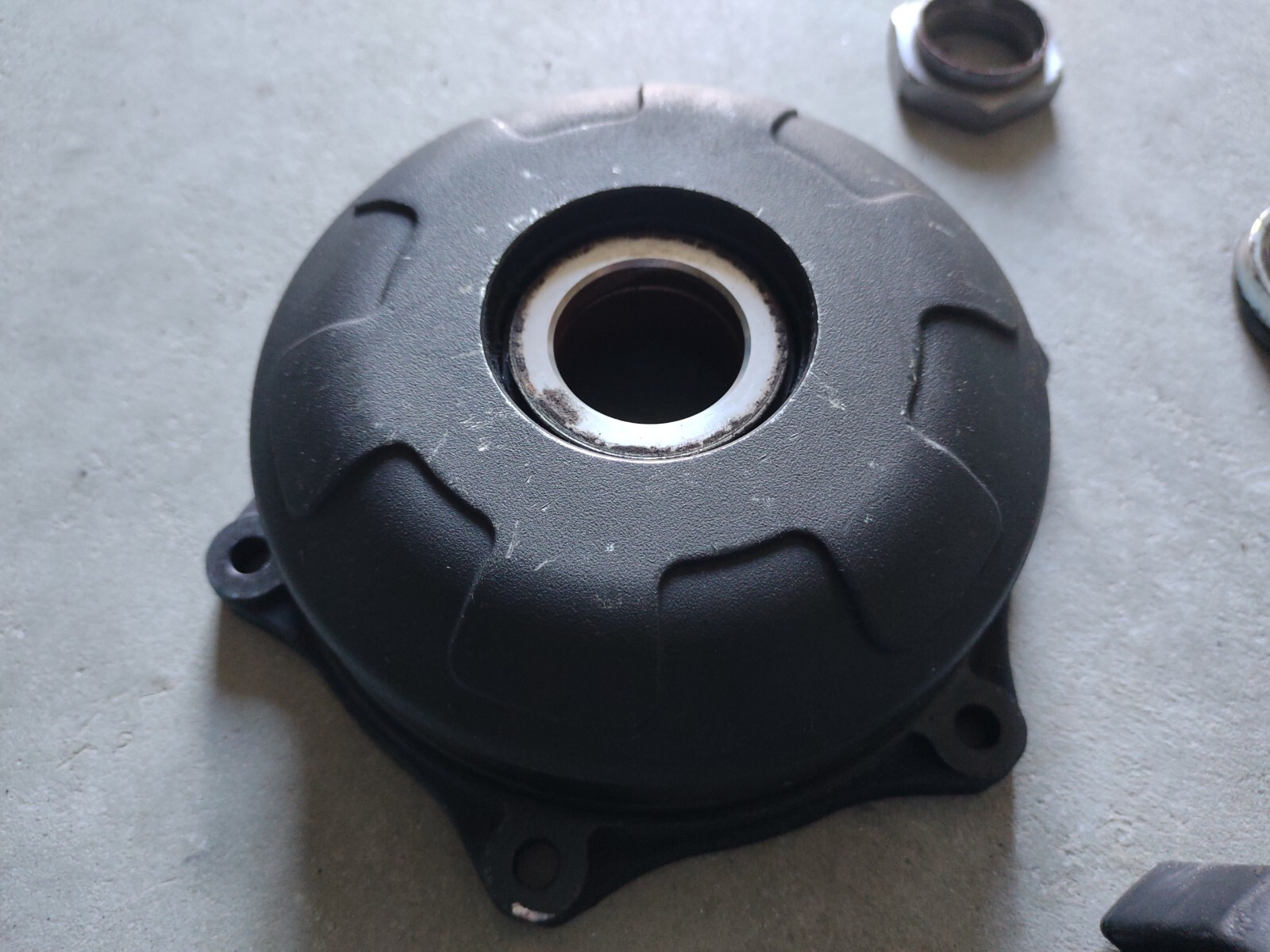 Mozzo Corona Parastrappi Triumph Speed Triple 1050 2011-2015 - Foto 2 di 8
