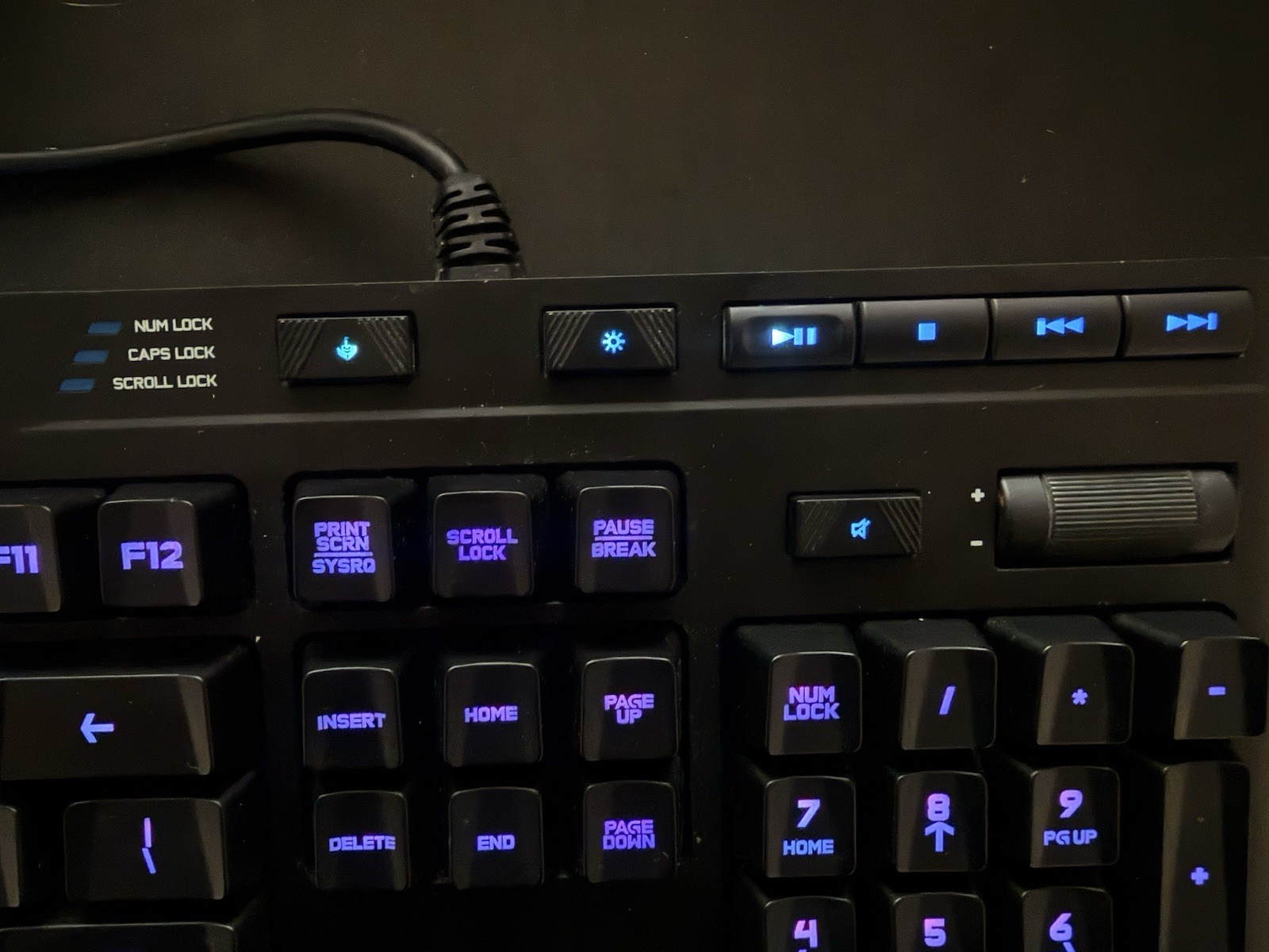 Logitech Orion Spectrum Mechanical RBG Gaming Keyboard 2