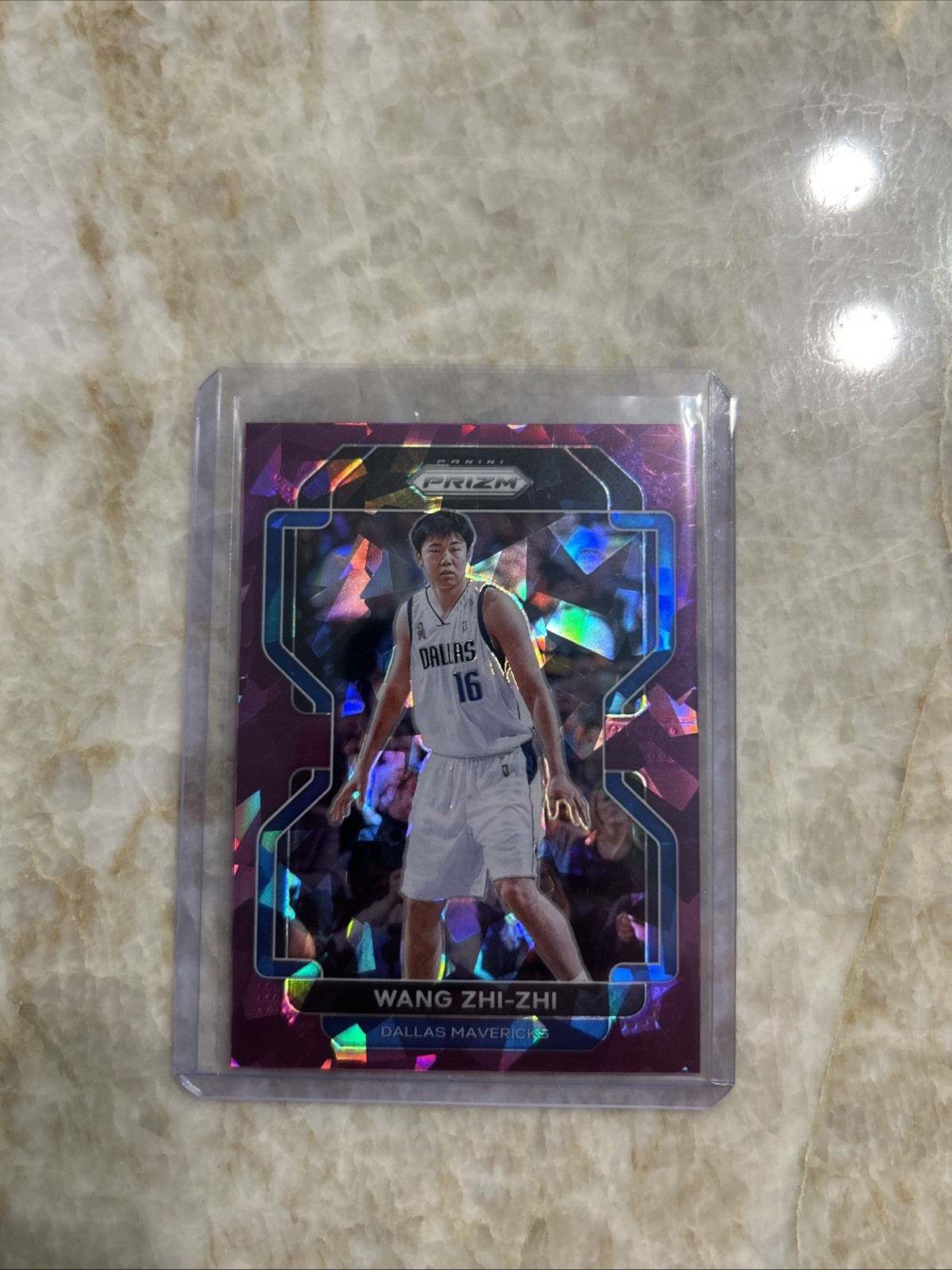 2021-22 Prizm Wang Zhi-Zhi Purple Cracked Ice Prizm #/149 Mavericks