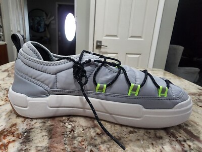 NEW Sz 9.5 Men display picture 1