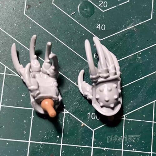 Unpainted 1/18 Claw Hands with Joints For 3.75'' Acid Rain Joytoy Action Figure - Picture 1 of 2
