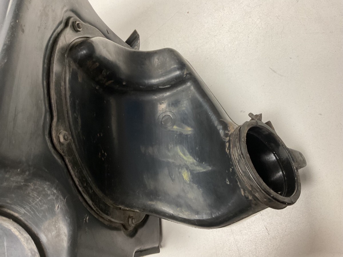 1995-1996 Honda CR250R CR250 CR 250 250R OEM Air Box Airbox 1995-1996 Honda CR250R CR250 CR 250 250R OEM Air Box Airbox