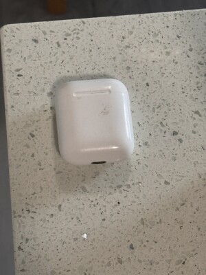 *Best Offers* Airpods 1st Generation