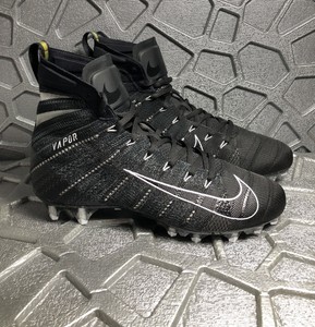 size 11 men's football cleats