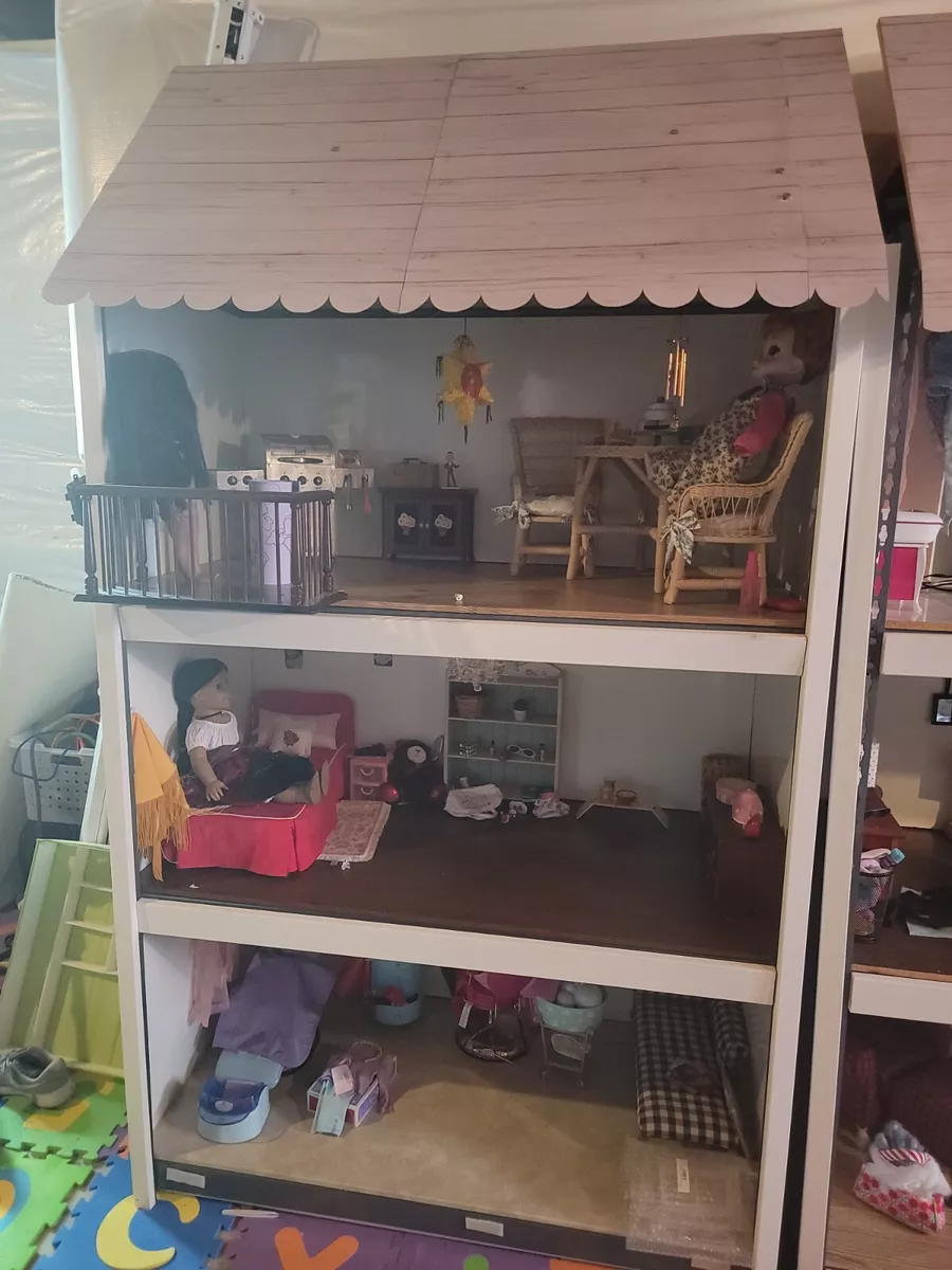 Wooden Dollhouse for 18-Inch Dolls