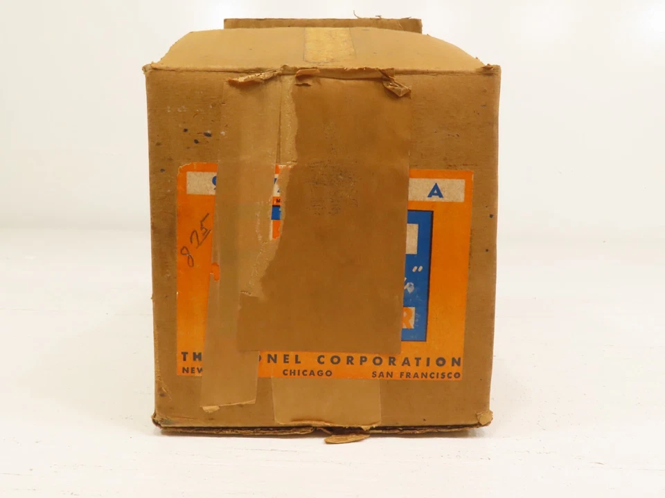 Lionel Post War ECU-1 Electronic Control Transmitter w/Original Box 8225 - Image 2 of 4