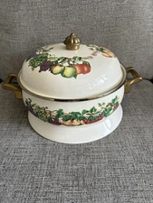 Tabletops Unlimited Kensington Garden 10" Covered Enamel Casserole Warmer Stand